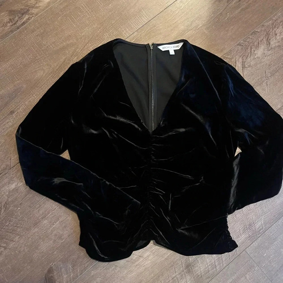 Veronica Beard Pelona Ruched Top - Picture 2 of 5